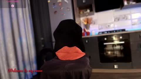 SexyCandyXXX online show from November 2, 5:48 pm