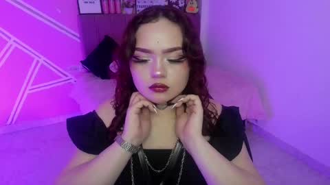 camila online show from April 22, 4:26 am