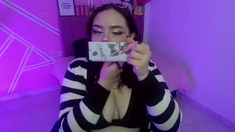 camila online show from April 23, 3:30 am