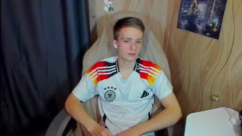 konnor_deviant online show from October 9, 11:14 pm