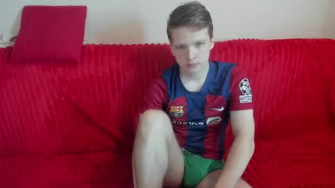 Snapshot of konnor_deviant chatting on June 4, 8:09 am konnor_deviant online show from June 4, 8:09 am