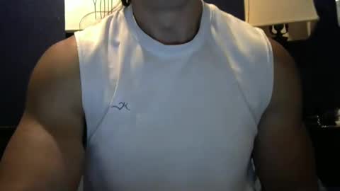 Snapshot of koolchillfun chatting on December 29, 2:42 pm koolchillfun online show from December 29, 2:42 pm