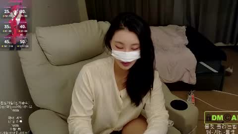 Snapshot of kor_cat chatting on July 12, 3:47 pm catty online show from July 12, 3:47 pm