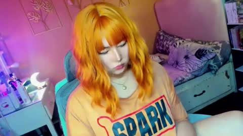 Snapshot of koreandollts chatting on October 7, 2:09 am MISS ALICIA online show from October 7, 2:09 am