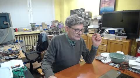 Snapshot of korek24hot chatting on October 27, 3:38 pm Korek online show from October 27, 3:38 pm