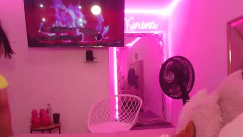 Snapshot of korinapazz chatting on January 15, 3:33 am korina online show from January 15, 3:33 am