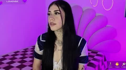 Snapshot of korolovaa chatting on April 29, 11:11 pm korolova online show from April 29, 11:11 pm