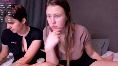 Snapshot of kortney_williams chatting on December 23, 3:01 pm Twiix online show from December 23, 3:01 pm