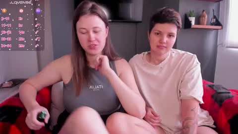 Snapshot of kortney_williams chatting on February 16, 4:25 pm Twiix online show from February 16, 4:25 pm