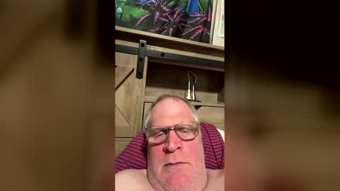 korysmith568 online show from April 16, 5:52 am