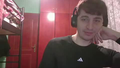 Snapshot of kou35ma chatting on February 3, 10:53 am kou35ma online show from February 3, 10:53 am