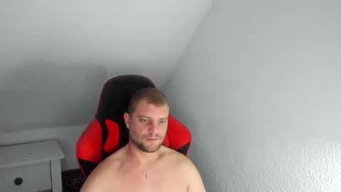 Snapshot of kozik1992 chatting on November 9, 11:47 pm Bartek online show from November 9, 11:47 pm