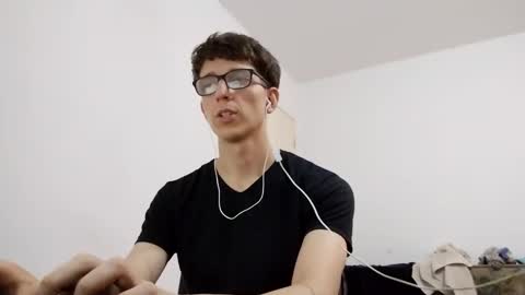 Facu online show from December 25, 4:43 pm