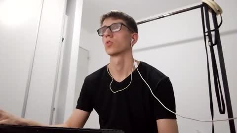 Facu online show from January 18, 9:29 pm