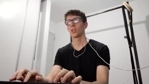 Facu online show from February 10, 7:12 am