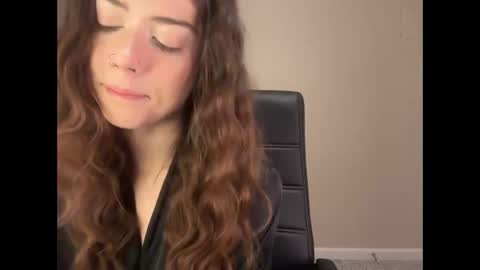 kr3amykay online show from March 30, 5:52 am