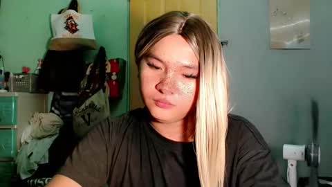 krezikeed online show from April 4, 1:30 pm