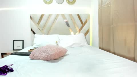 Krisvany online show from April 10, 1:22 am