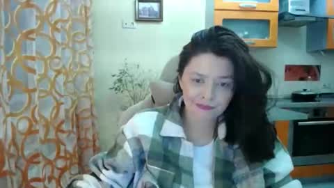 Snapshot of kris_again chatting on December 20, 9:44 pm Kris online show from December 20, 9:44 pm