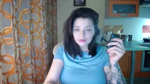 Snapshot of kris_again chatting on January 9, 9:16 pm Kris online show from January 9, 9:16 pm