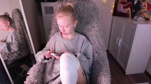 Snapshot of kris_grant chatting on March 7, 10:35 am kris_grant online show from March 7, 10:35 am