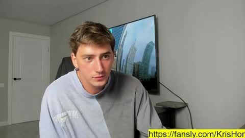 Snapshot of krishort chatting on June 1, 8:16 am krishort online show from June 1, 8:16 am