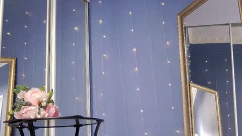 kriskras__ online show from October 7, 5:15 am