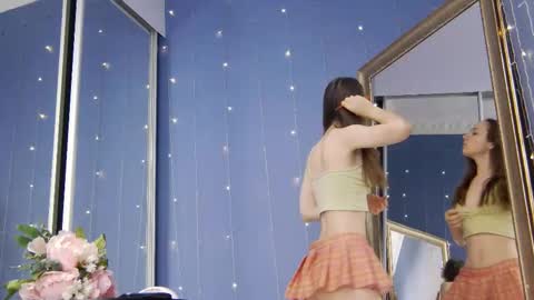 kriskras__ online show from October 24, 5:15 am