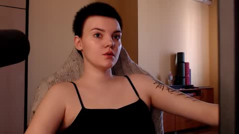 krisneal online show from March 29, 9:20 am