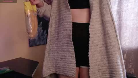 krisneal online show from April 25, 9:12 am