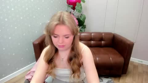 Kriss online show from March 11, 5:02 am