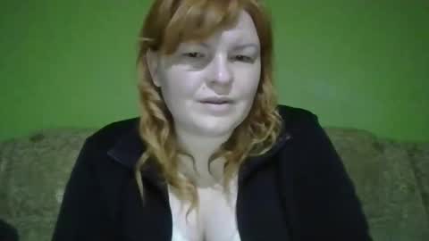 Snapshot of krisryxoniks chatting on April 24, 4:04 am KrisryxONiks online show from April 24, 4:04 am