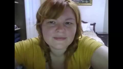 Snapshot of krisryxoniks chatting on May 25, 5:19 pm KrisryxONiks online show from May 25, 5:19 pm