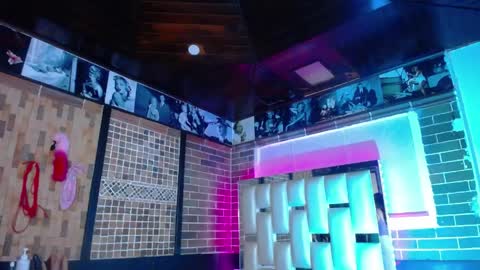 kriss_sweetboobs online show from April 5, 11:40 am