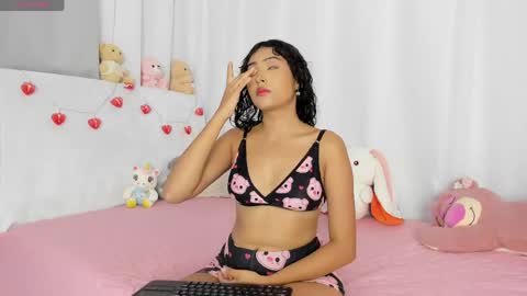 Snapshot of krissell_ chatting on April 29, 4:38 am SammyKrissell online show from April 29, 4:38 am