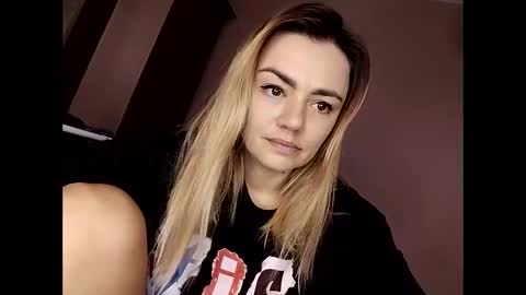 KrissSexi online show from September 22, 4:36 am