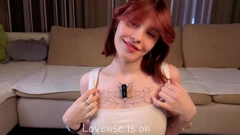 Sarah online show from March 25, 1:11 am