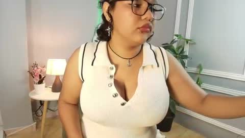 Snapshot of kristal_donne chatting on June 16, 12:08 pm KRISTYN online show from June 16, 12:08 pm