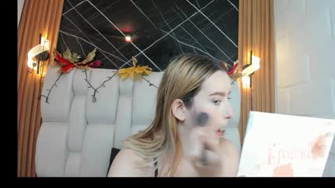 kristal online show from December 14, 1:27 pm