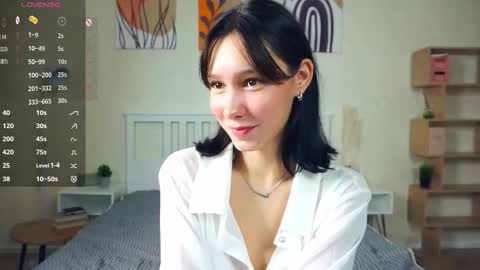 Emma online show from September 15, 8:09 pm