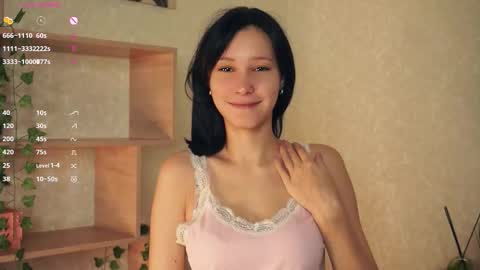 Emma online show from November 4, 7:57 pm