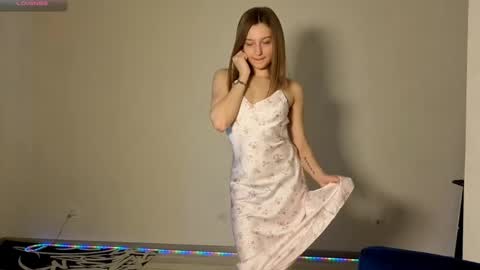 kristandaty online show from March 12, 7:03 am