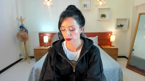 Snapshot of kristen_garner chatting on January 15, 8:26 pm Sophia online show from January 15, 8:26 pm