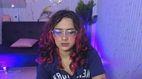 kristen_tay online show from April 21, 3:02 am