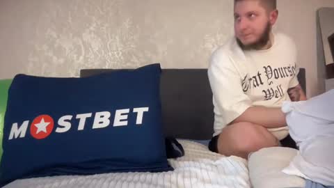 KristenFlame online show from January 9, 11:25 am