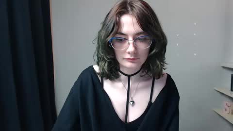 Snapshot of kristi_nas chatting on January 10, 10:17 am Kristina online show from January 10, 10:17 am