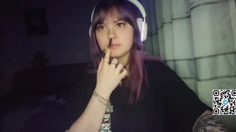 Christie online show from February 20, 9:26 pm