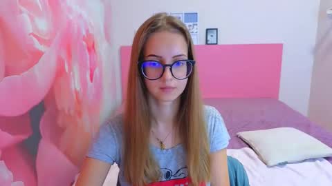 Kristina Adel online show from November 7, 8:14 am