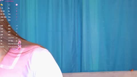 Snapshot of kristinemckerley chatting on November 6, 2:01 am Sofia online show from November 6, 2:01 am