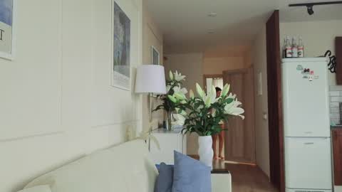 Kristi online show from April 10, 5:12 am